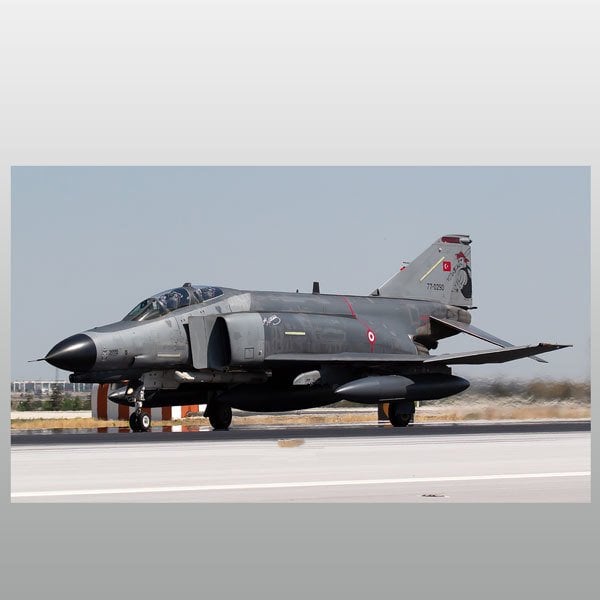 1/48  F-4E PHANTOM II