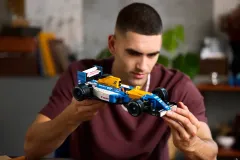 LEGO® Icons Williams Racing FW14B ve Nigel Mansell
