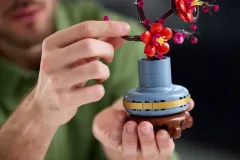 LEGO® Botanicals Erik Çiçeği