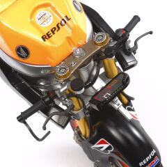 Tamiya 1/12 Repsol Honda RC213V '14 Maket