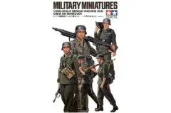Ger. Machine Gun Crew