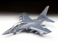 YAK 130