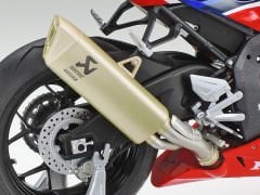 1/12 CBR1000RR-R FIREBLADE SP