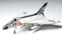 Douglas F 4D-1 Skyray