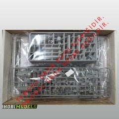 German Flak 37 w/Crew